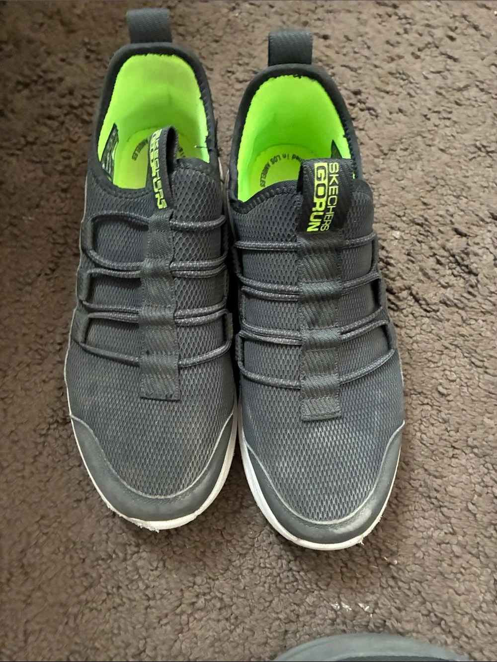 Skechers GO RUN SLIP INS SNEAKERS BLACK GREEN Slip-On SZ 6
